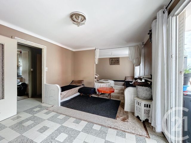 Appartement F5 à vendre - 5 pièces - 78.38 m2 - MONTPELLIER - 34 - LANGUEDOC-ROUSSILLON - Century 21 Vicarello